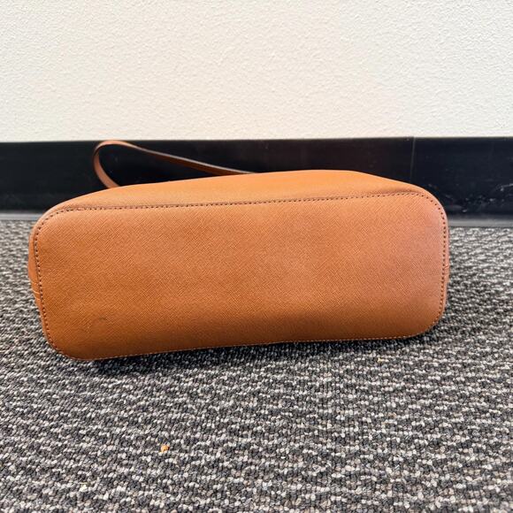 Michael Kors Jet Set Tote Womens Handbag Purse Brown Saffiano Gold Accents - Picture 8 of 15